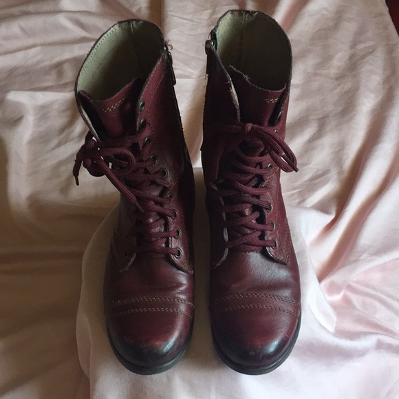 steve madden troopa burgundy